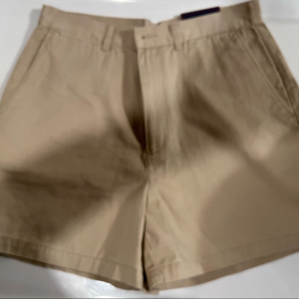 Women’s Basic Chino 5” inseam